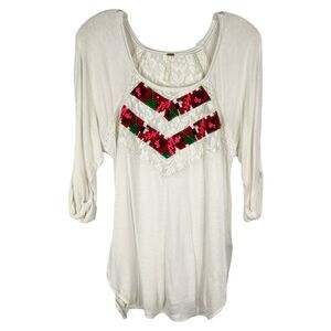 Free People Small Top‎ Boho White Red Lace Embroidered Cuffed Linen Blouse 680